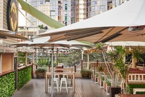 Lucky Shag Bar View12